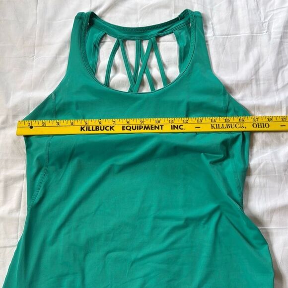 Toad and co aquaflex green dress size medium strappy built in bra athletic sport - Picture 8 of 10